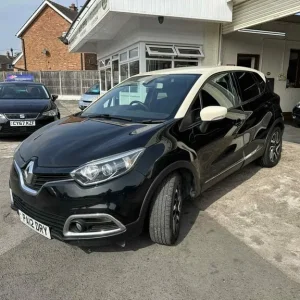 2015 Renault Captur 1.5 dCi 90 Dynamique S MediaNav - Image 2