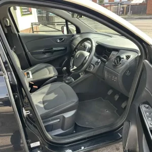2015 Renault Captur 1.5 dCi 90 Dynamique S MediaNav - Image 8