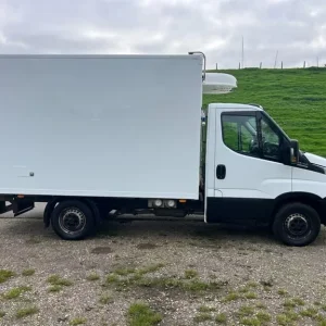 2019 Iveco Daily 35S14 Fridge/Freezer Van with Auto Transmission - Image 2