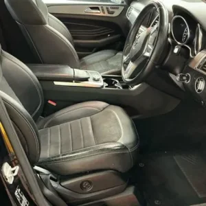 2015 Mercedes-Benz M-Class ML250 BlueTEC AMG Line 4WD Estate - Image 2