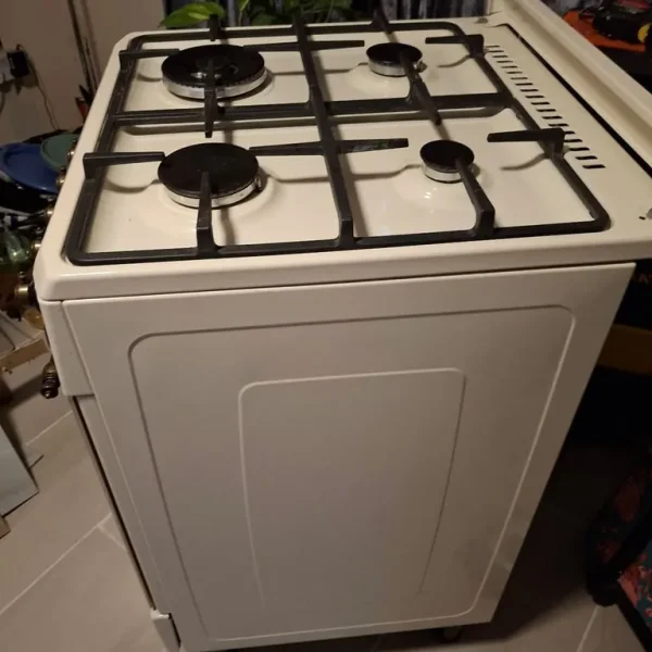 Retro gas cooker