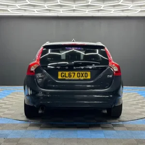 2017 Volvo V60 2.0 D2 SE Nav Auto Euro 6 Estate Diesel - Image 6