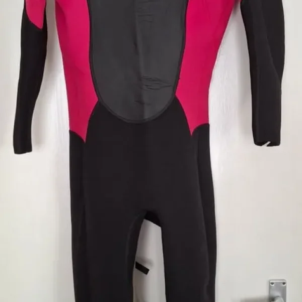 Ladies wetsuit
