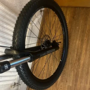 Carrera Vengeance 22” mountain bike - Image 7