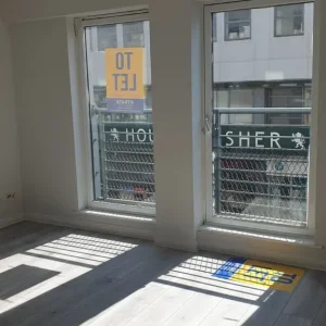 2 Bedroom Flat with Ensuite, Wallace Street - Image 6
