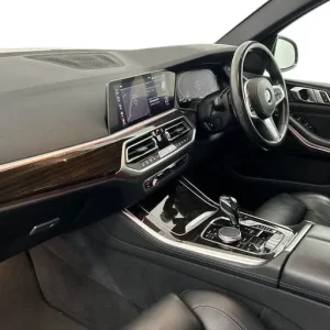 2019 BMW X5 X5 xDrive30d M Sport Estate Diesel Automatic - Image 8