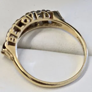 9CT GOLD GARNET & CUBIC ZIRCONIA BELOVED RING - Image 2