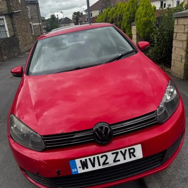 Volkswagen Golf 1.6 TDI DSG 2012 MK6 Red 5-door