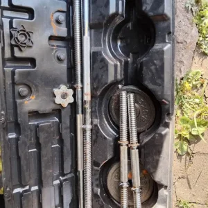 Portable weights box with metal tow weights and bars - Image 3