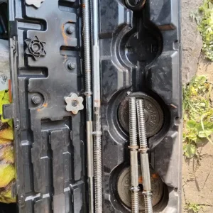 Portable weights box with metal tow weights and bars - Image 8