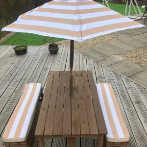 Kids picnic set with parasol and cushions