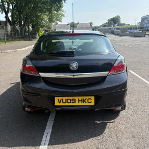 2009 Vauxhall Astra 3-door hatchback - Image 3