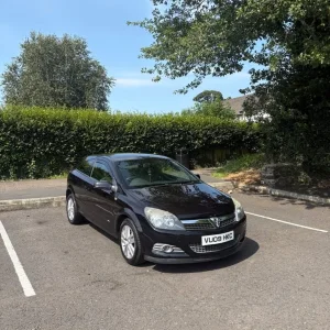 2009 Vauxhall Astra 3-door hatchback