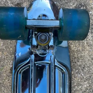 Two Barefeet silver skateboard - Image 4