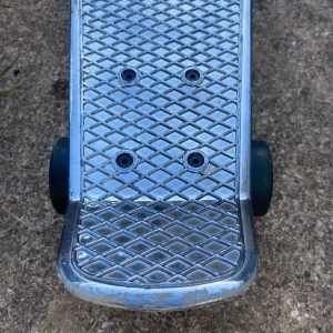 Two Barefeet silver skateboard - Image 6