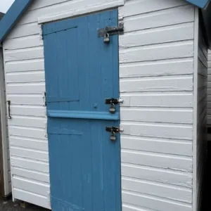 Beach hut - Image 5