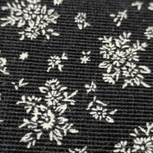 Black floral velvet fabric - Image 3