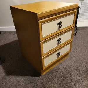 Vintage 3-Drawer Dressers x 2 - Image 2