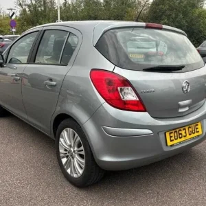 2013 Vauxhall Corsa 1.4 SE 5-door Auto Hatchback - Image 5