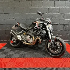 2020 Ducati Monster 821 Stealth – Black, 4,946 miles, manual, Euro 4 - Image 6
