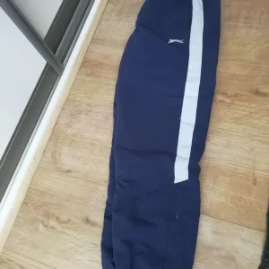 Slazenger Joggers - size 7/8