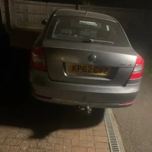 Skoda Octavia 2012 Hatchback Manual 1598cc 5-door - Image 2