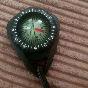 Scuba diving compass