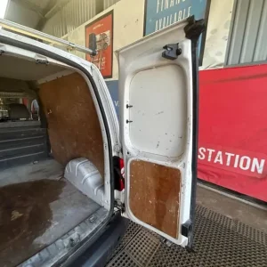 2012 Volkswagen Caddy C20 TDI 75 Panel Van Diesel Manual - Image 7