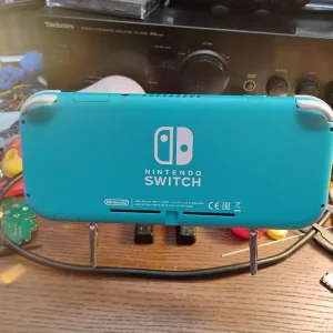 Switch Lite - Image 3