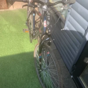 Adult hybrid bike - Image 3