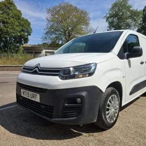 2019 Citroen Berlingo 1.6 BlueHDi Panel Van Diesel Manual - Image 2