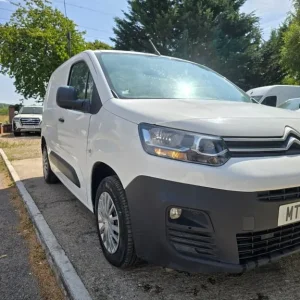 2019 Citroen Berlingo 1.6 BlueHDi Panel Van Diesel Manual - Image 5