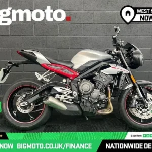 2019 Triumph Street Triple 765 - Image 2