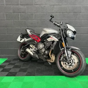 2019 Triumph Street Triple 765 - Image 6