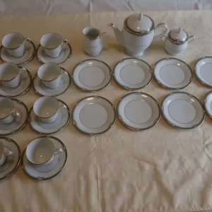 NORITAKE GLENABBEY P586 TEA SET