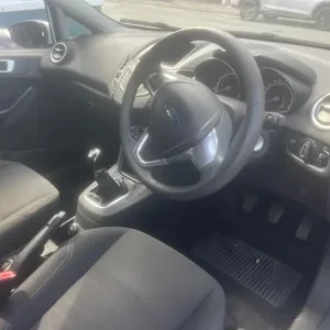 2014 Ford Fiesta 1.25 Petrol Manual 5 Door Hatchback - Image 6