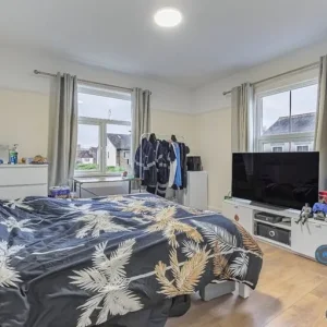 4 bedroom house in Richmond Road, darwen, Blackburn with Darwen (4 bed) - Image 4