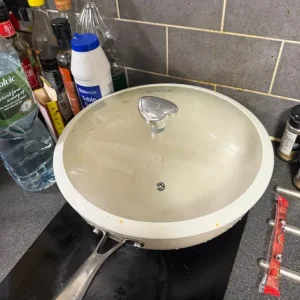 big non—stick pan with cover - Image 2