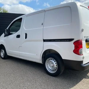 2011 Nissan NV200 1.5 dCi SE Van CAR DERIVED VAN Diesel Manual - Image 5