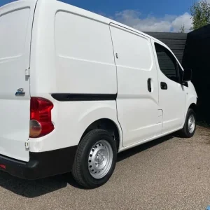 2011 Nissan NV200 1.5 dCi SE Van CAR DERIVED VAN Diesel Manual - Image 6