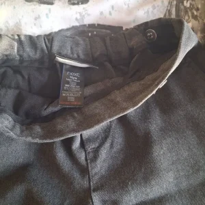Next 9-10 grey boys school shorts x 3 - Image 2