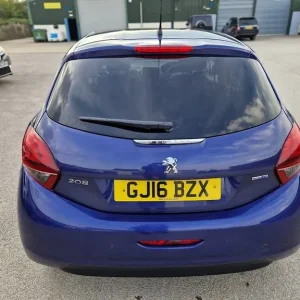 2016 Peugeot 208 1.6 BlueHDi Allure Hatchback - Image 6