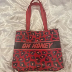 Skinnydip London “Oh Honey” Red Leopard Print Tote - Image 3