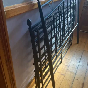 Metal frame double bed - Image 6