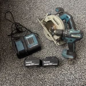 MAKITA POWER TOOL BUNDLE - Image 2