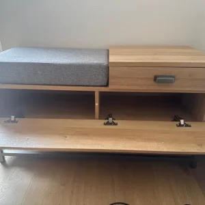Shoe storage and seat with two drawers - Image 3