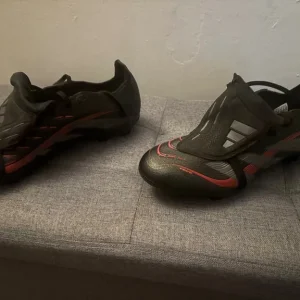 Adidas Predator League Football Boots - Image 4