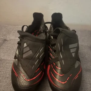 Adidas Predator League Football Boots - Image 5