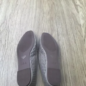Primark shoes size 7 wide - Image 3