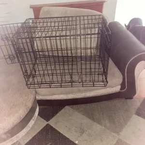 Dog crate smallish one - Image 3